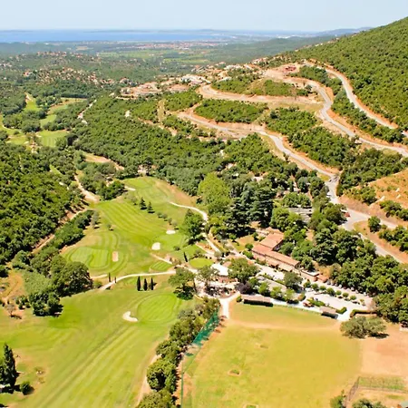 Villa Mazet Marius Pour 4 Personnes Avec Piscine Et Tennis A La Londes-les-maures La Londe-les-Maures