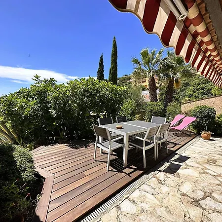 Villa Mazet Marius Pour 4 Personnes Avec Piscine Et Tennis A La Londes-les-maures La Londe-les-Maures