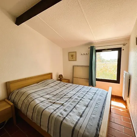 Villa Mazet Marius Pour 4 Personnes Avec Piscine Et Tennis A La Londes-les-maures