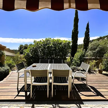 Mazet Marius Pour 4 Personnes Avec Piscine Et Tennis A La Londes-les-maures *